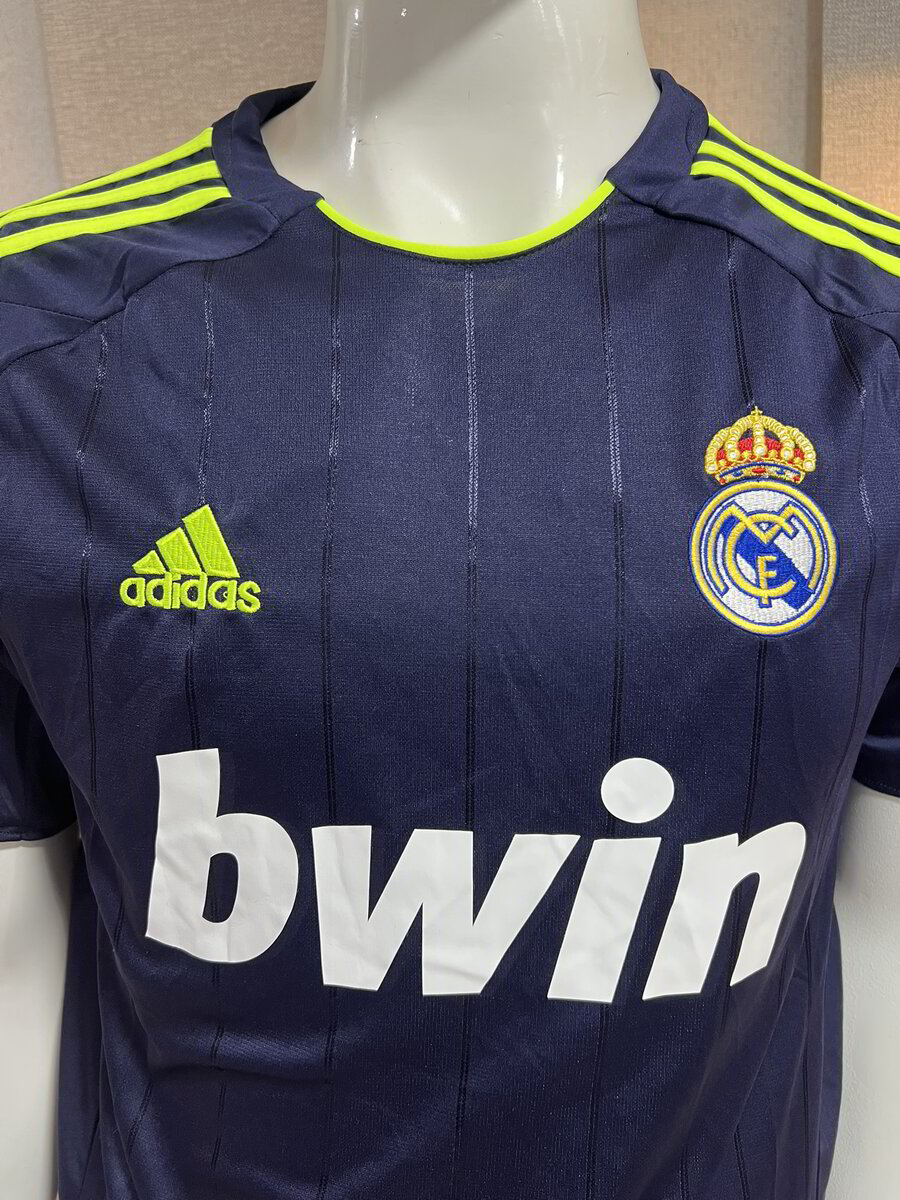REAL MADRID 12/13