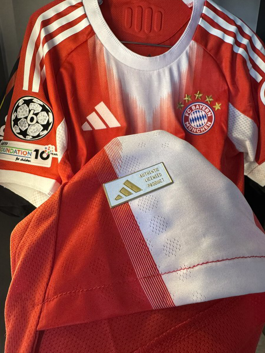 BAYERN LOCAL 25/26