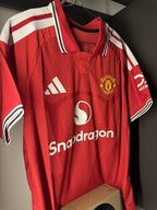 MANCHESTER UNITED LOCAL 26/27