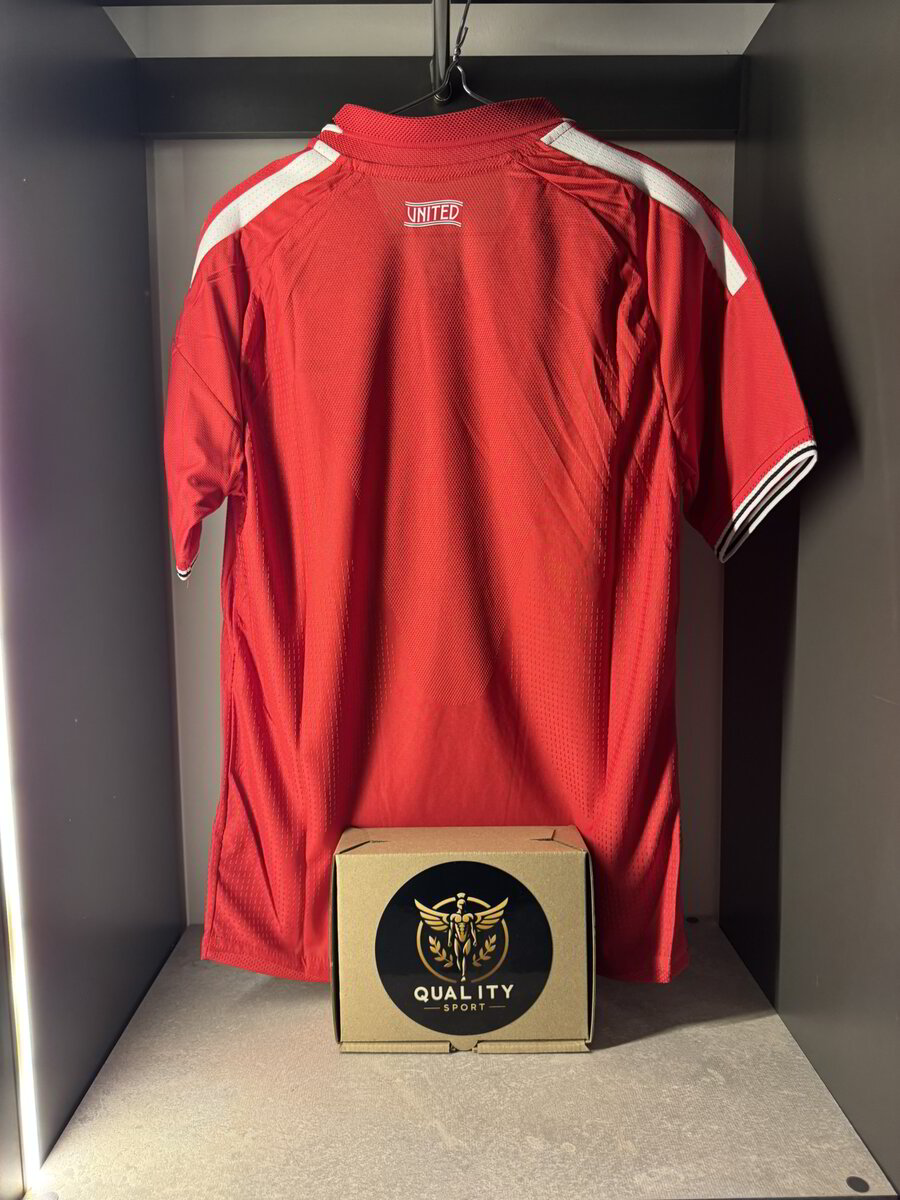 MANCHESTER UNITED LOCAL 26/27