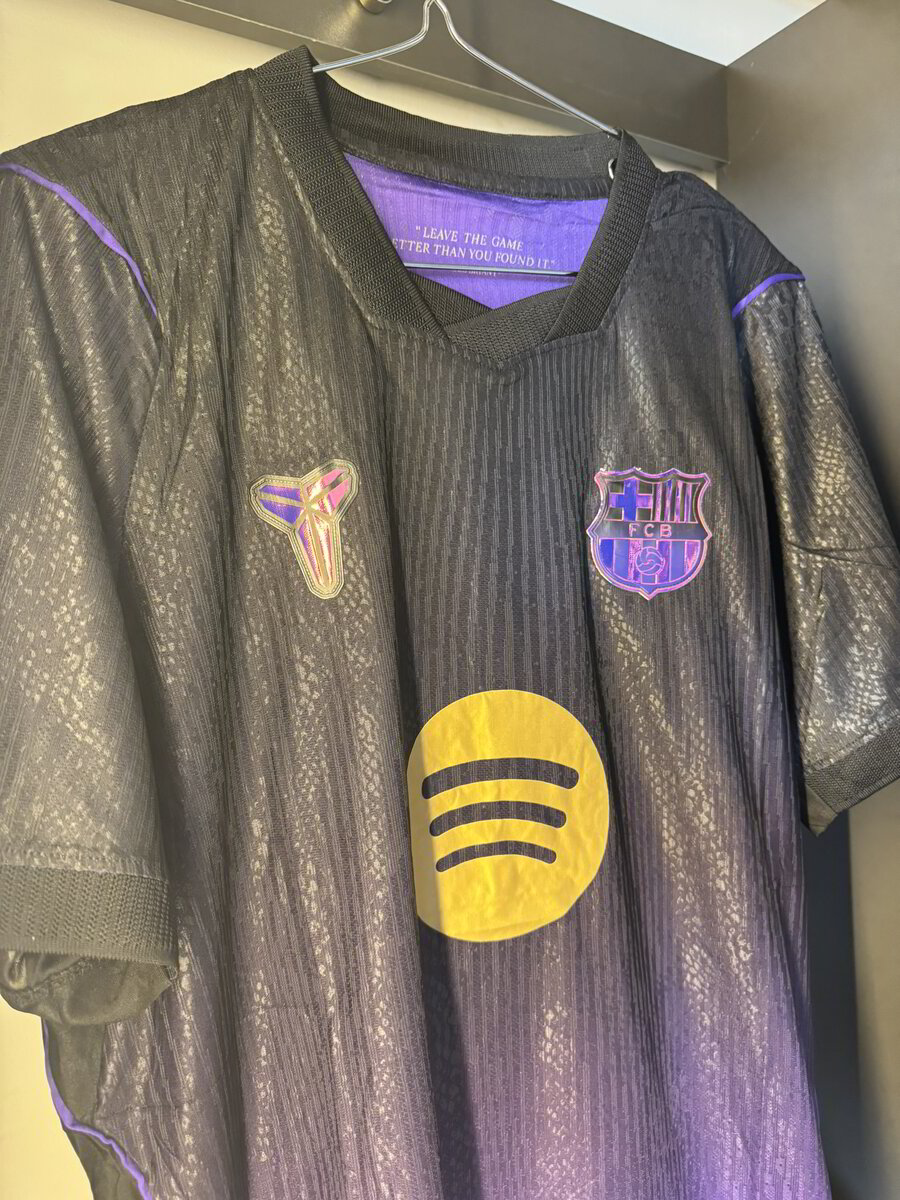 BARCELONA VISITANTE 26/27