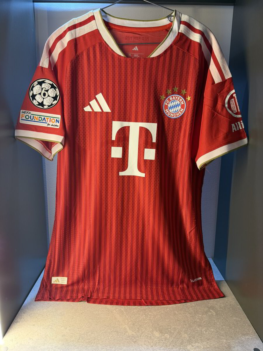 BAYERN LOCAL 26/27