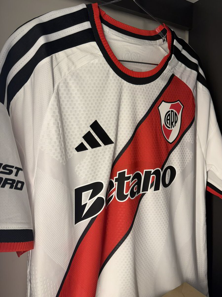 RIVER PLATE LOCAL 26/27
